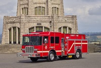 Vista House/fire engine